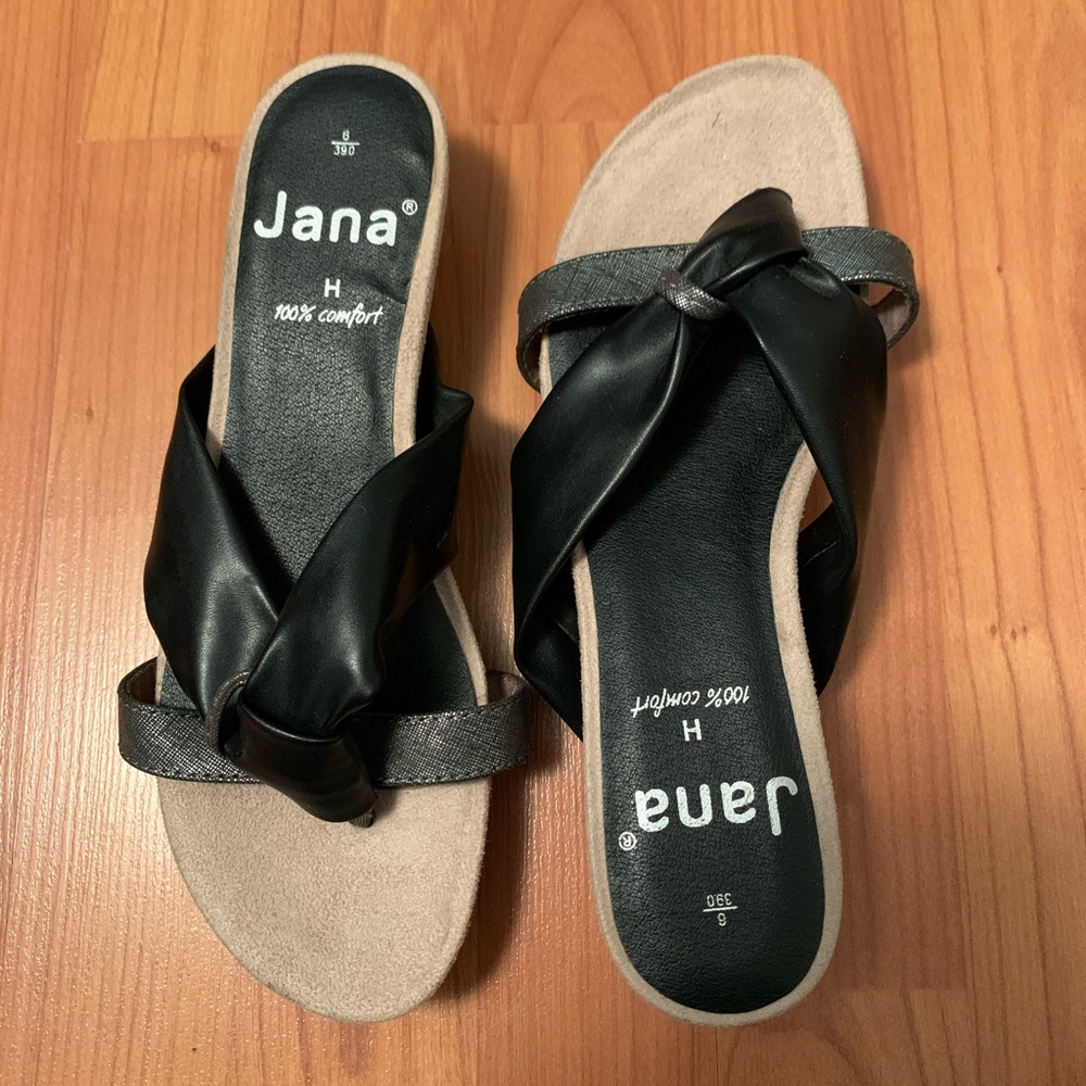 New Jana Sandals